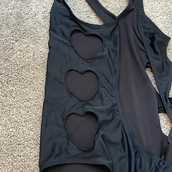 Lolli Swim Heart One Piece - Picture 3 of 3